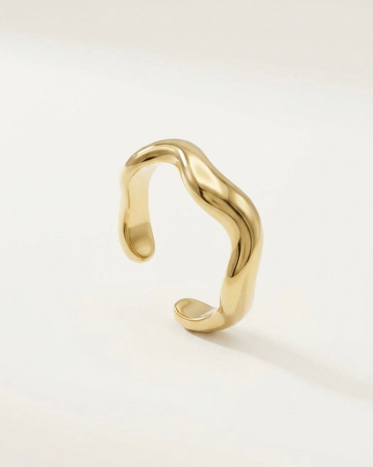 Cassie Ring