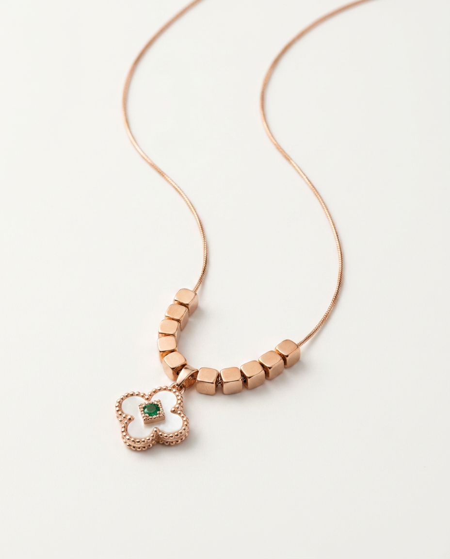 Noir Necklace