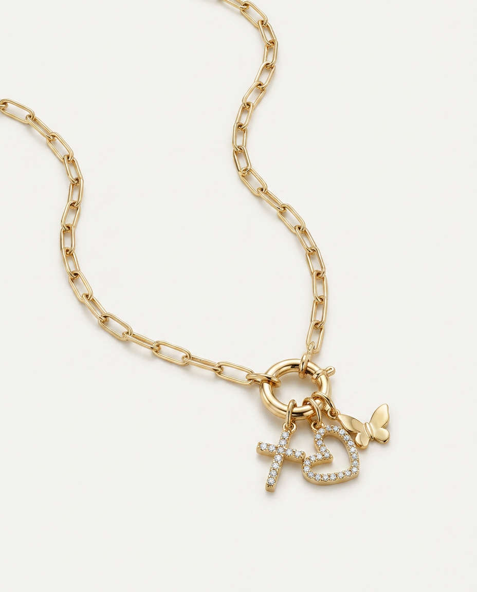 Amour Necklace